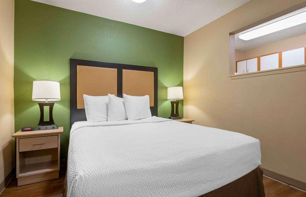 Extended Stay America Suites - Cleveland - Мидлберг-Хайтс Номер фото