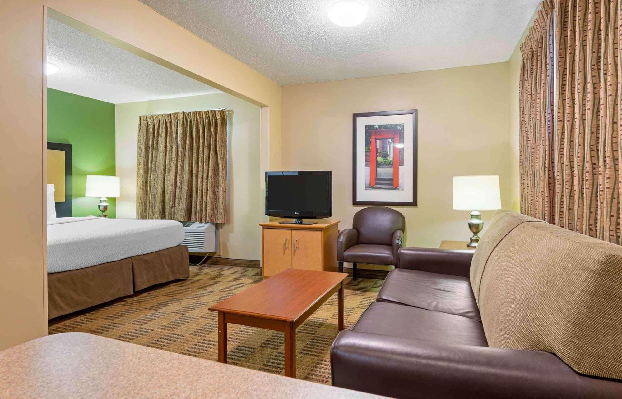 Extended Stay America Suites - Cleveland - Мидлберг-Хайтс Экстерьер фото